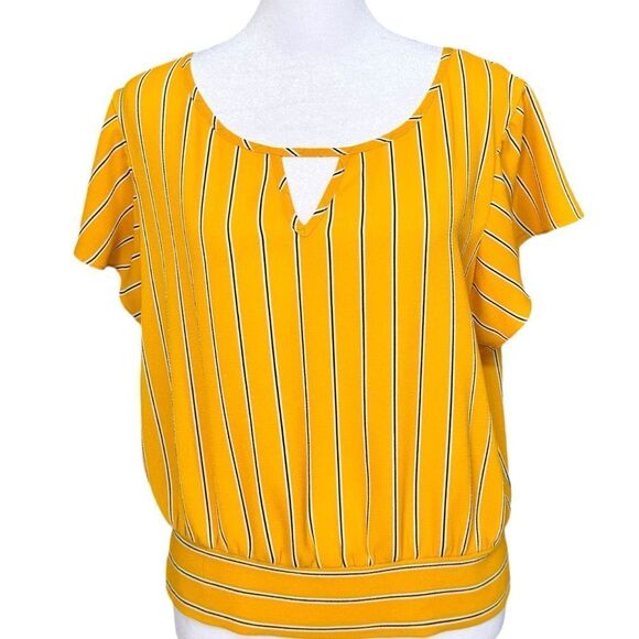 IZ Byer Yellow Striped Short Sleeve Crop Keyhole Front Tie Back Blouse. Large. - Picture 1 of 8